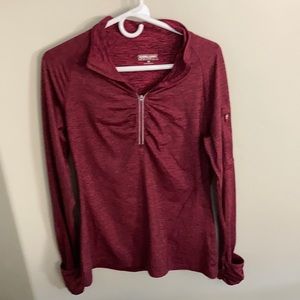 Long sleeved sport shirt